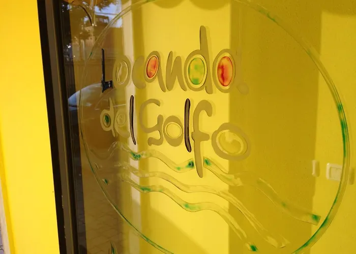 Del Golfo Мініготель *